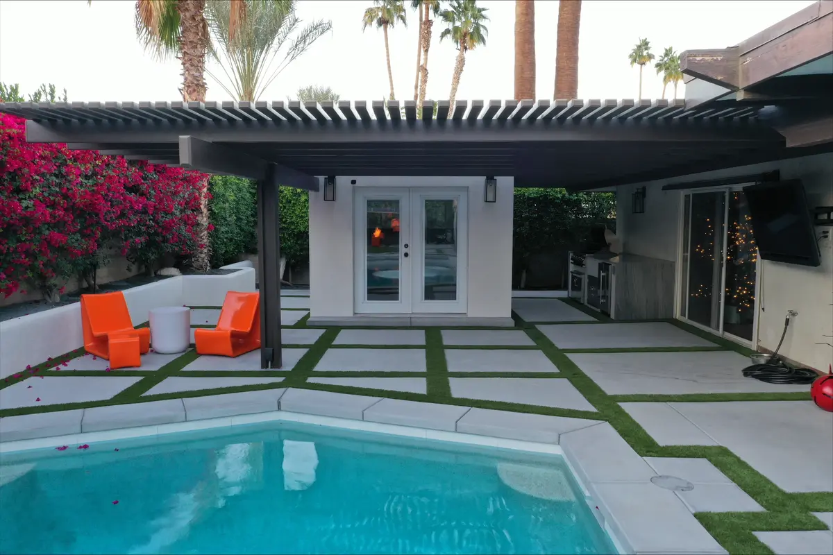 Pool Coping and Decking
